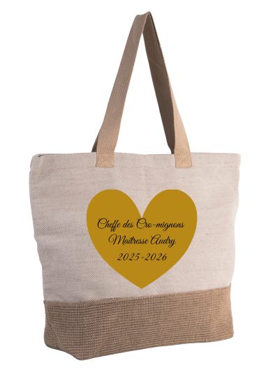Sac de Plage Tote bag beige avec un cœur jaune et un texte noir sur le thème de l'amour.